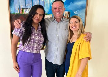 Tudo pacificado, Ana do Gás abre mão de candidatura na ALEMA