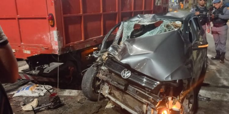 Homem morre em grave acidente automobilístico na Av. Jerônimo de Albuquerque