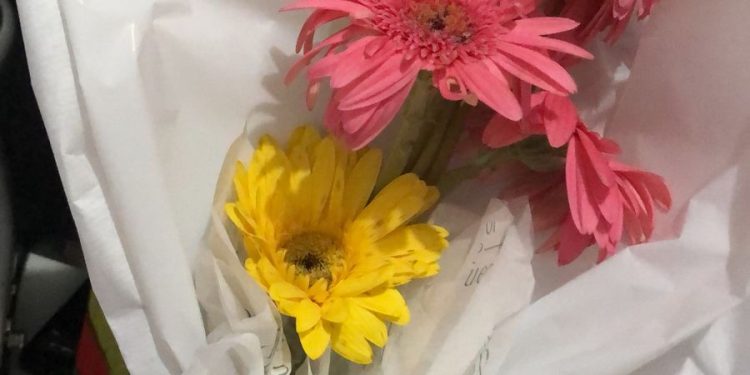 Shopping, presta homenagem aos profissionais da linha de frente em atendimento as vítimas do incêndio na sala de cinema 