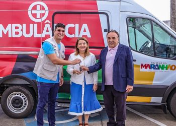 Iracema Vale viabiliza ambulância para município de Barreirinhas