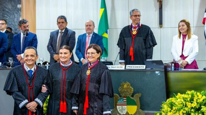 Iracema Vale participa de solenidade de posse dos novos desembargadores do TJMA