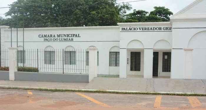 Paço do Lumiar – Câmara de vereadores com dinheiro regrado