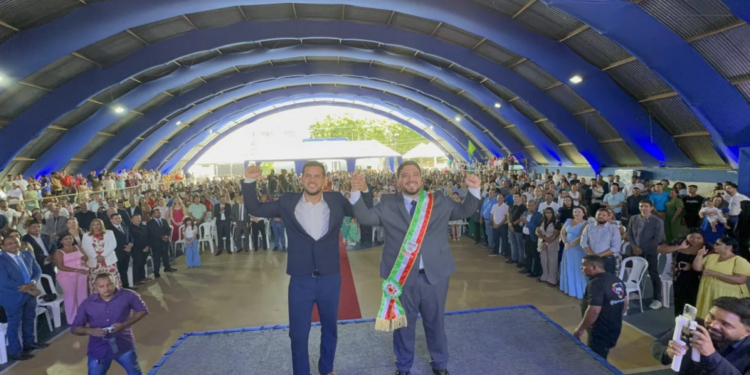 Barreirinhas – Multidão acompanha posse de Vinícius Vale, prefeito anuncia prioridades para os 100 primeiros dias de gestão