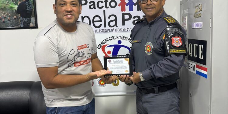 Ten. Coronel Adonias recebe homenagem em evento de premiação Melhores do Ano