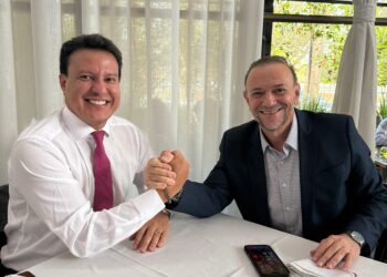 POLÍTICA: Após boatos, presidente do PT, Edinho Silva, reafirma a candidatura de Felipe Camarão ao Governo do Maranhão