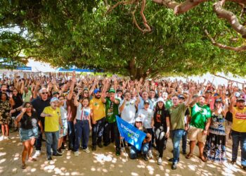 São José de Ribamar: Dudu Diniz participa de adesivaço e reúne uma multidão de lideranças em apoio a Orleans Brandão, Jota Pinto e Iracema Vale